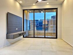 Pasir Ris Street 11 (D18), Condominium #462599711